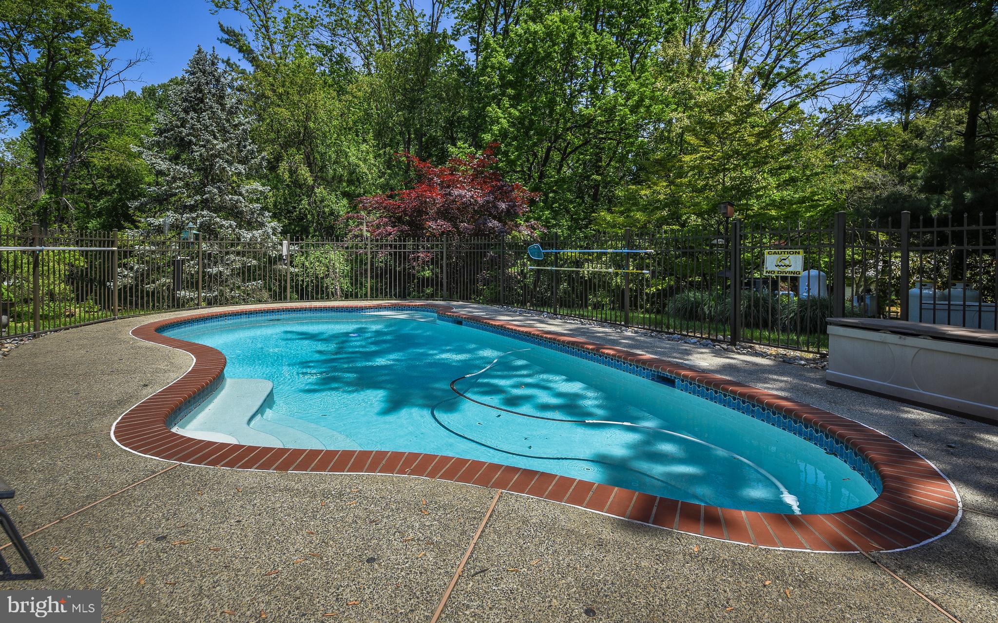 5 Arrowhead Trail Media, PA 19063 - Photo 41 of 42 Pool
