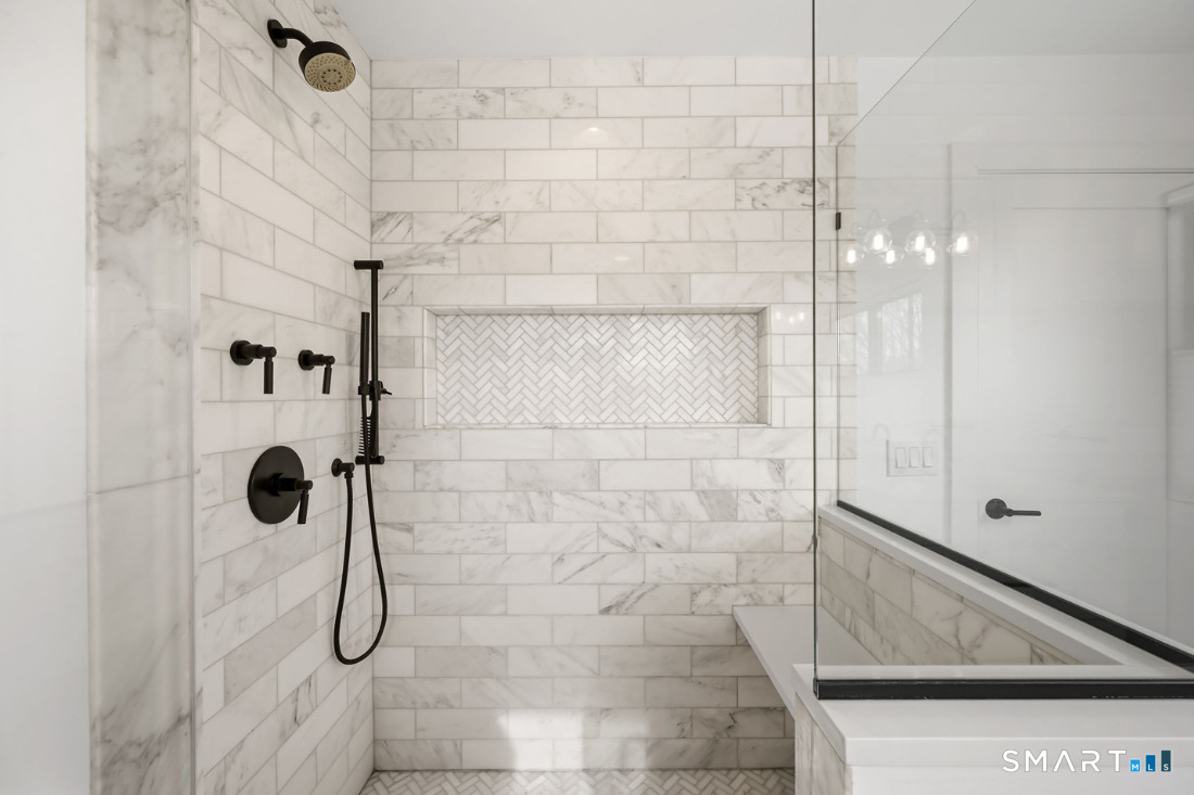 187 Catherine Terrace Fairfield, CT 06824 - Photo 27 of 40