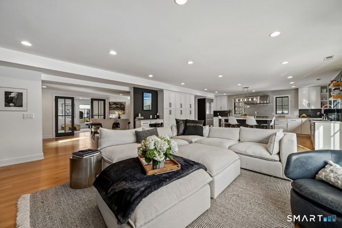 187 Catherine Terrace Fairfield, CT 06824 - Photo 8 of 40