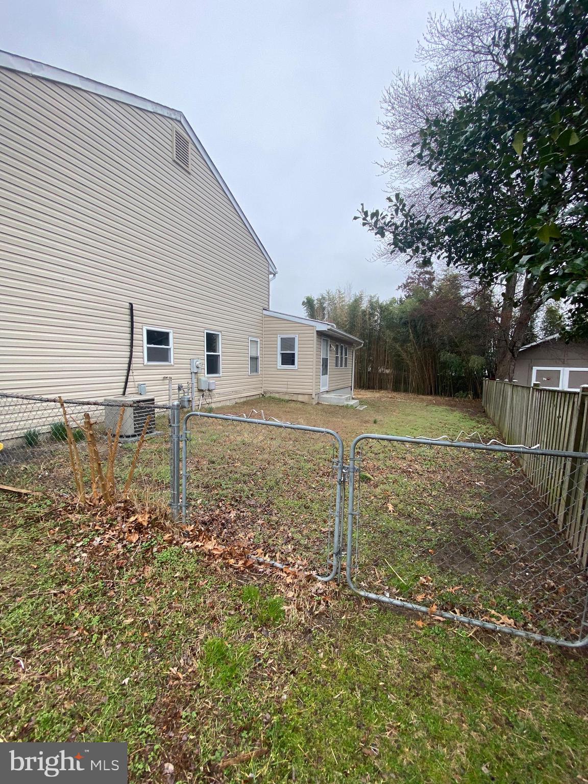 161 Dunlap Road Pasadena, MD 21122 - Photo 2 of 10 Gallery Image 2