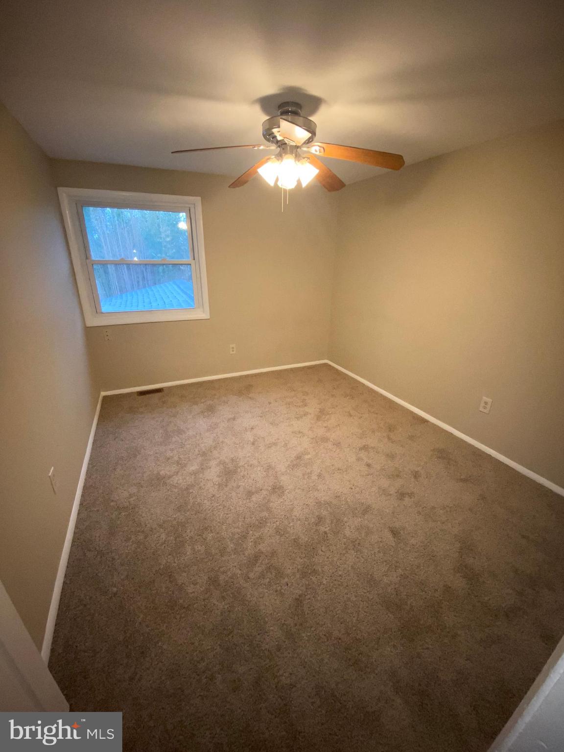 161 Dunlap Road Pasadena, MD 21122 - Photo 9 of 10 Gallery Image 9