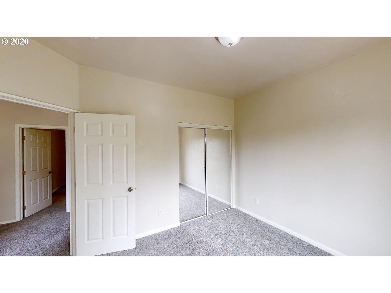 340 Kalapuya Way Cottage Grove, OR 97424 - Photo 12 of 20 a open space