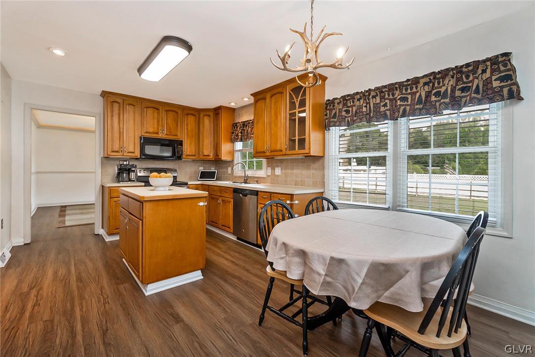808 Blair Road Bethlehem, PA 18017 - Photo 15 of 45 Gallery Image 15