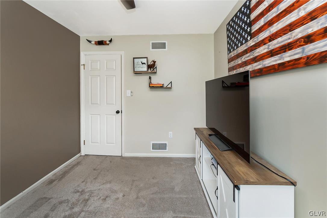 808 Blair Road Bethlehem, PA 18017 - Photo 34 of 45 Gallery Image 34