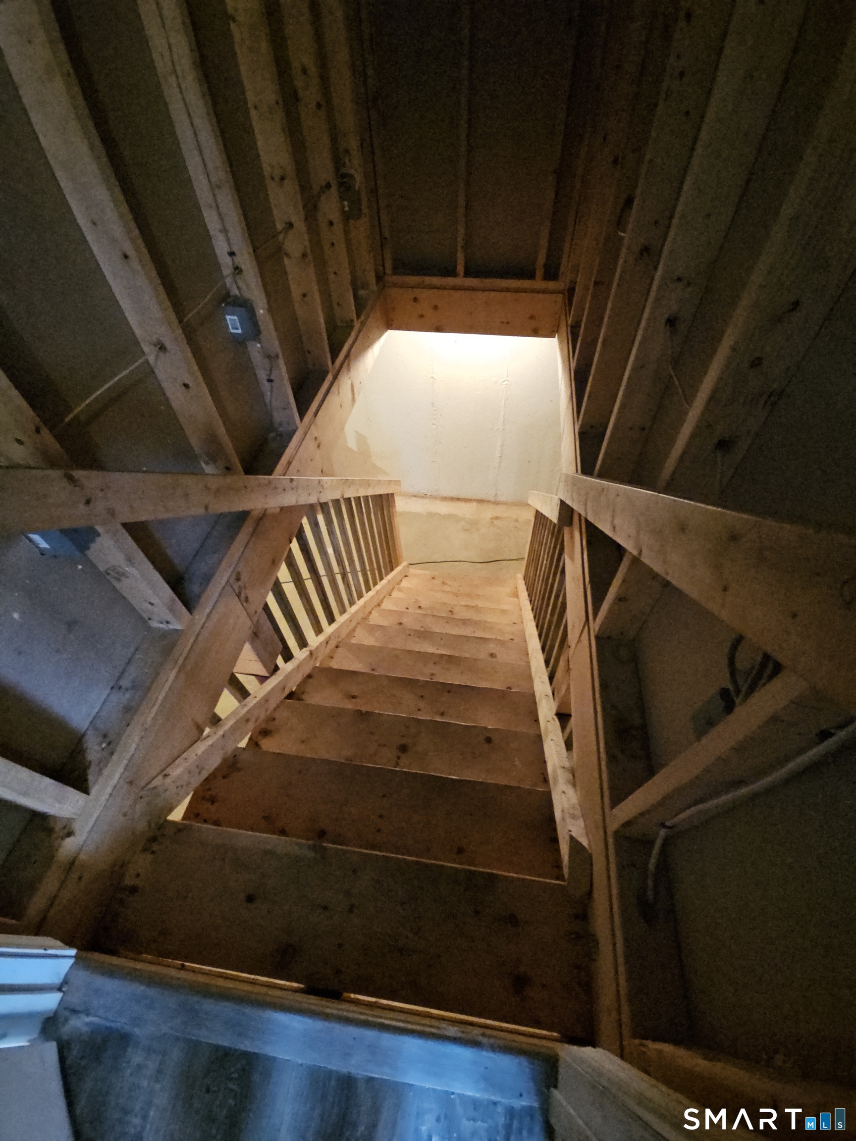 4 Breaults Landing Road Thompson, CT 06277 - Photo 27 of 39 a view of entryway