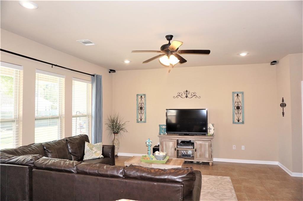 676 Fairfield Loop Slidell, LA 70458 - Photo 11 of 28 Gallery Image 11