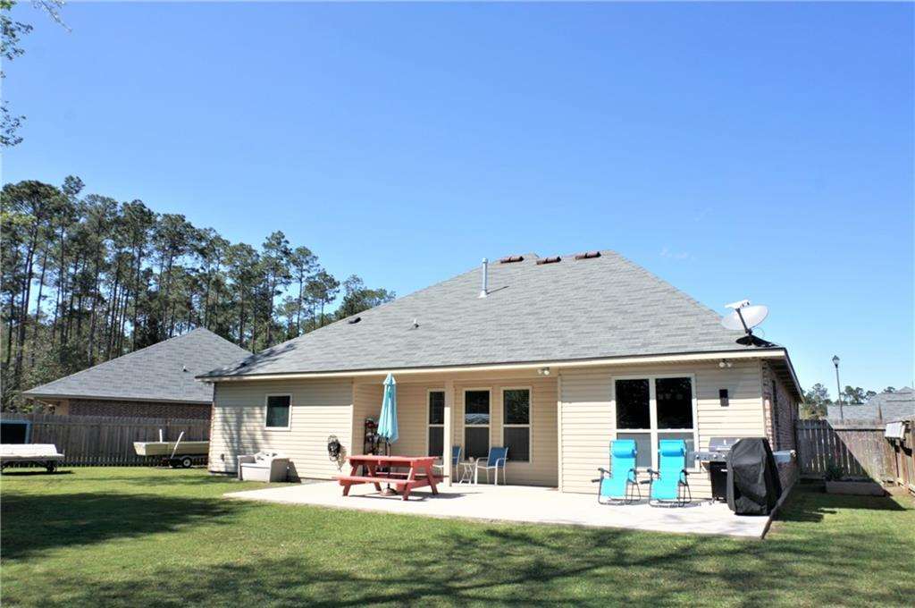 676 Fairfield Loop Slidell, LA 70458 - Photo 5 of 28 Gallery Image 5