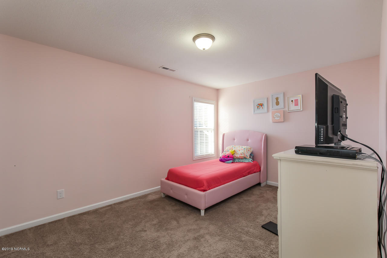 334 Merin Height Road Jacksonville, NC 28546 - Photo 41 of 47 RE-38