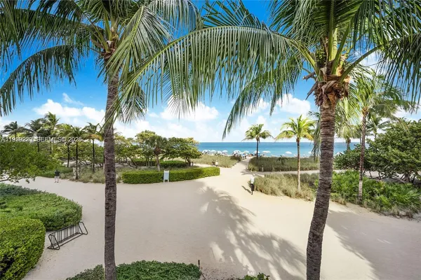 $7,800 | 9801 Collins Avenue, Unit 14D, Bal Harbour, FL 33154