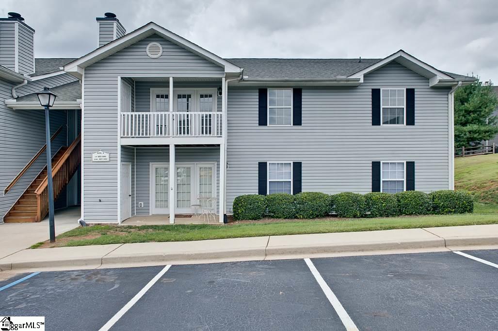 608 Pelham Square Way Greer, SC 29650 - Photo 1 of 20 Gallery Image 1
