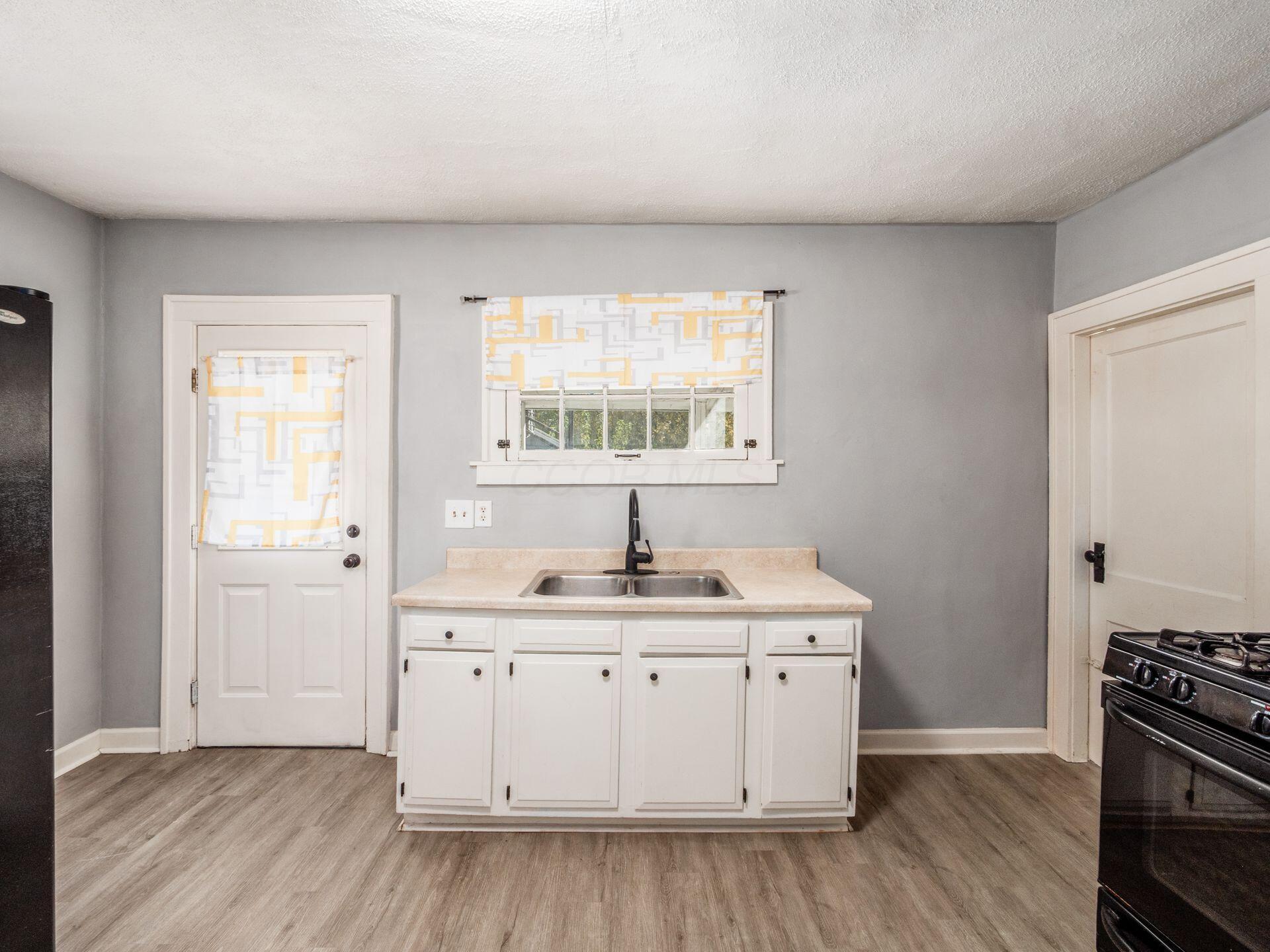 1663 Hopkins Avenue Columbus, OH 43223 - Photo 21 of 26