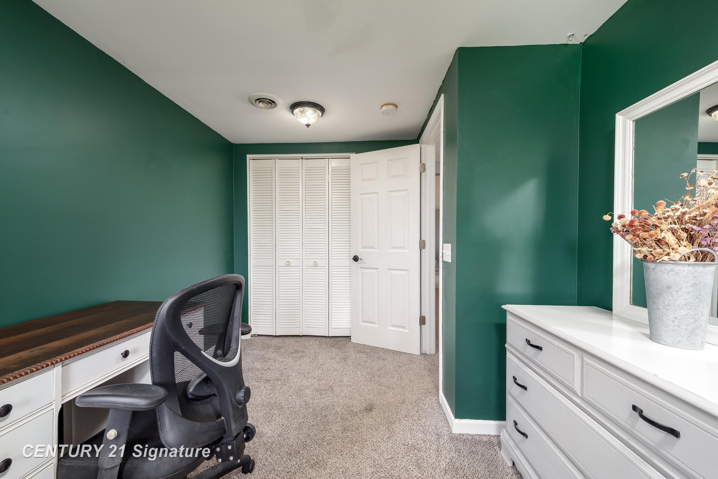 46 North Garfield Road Linwood, MI 48634 - Photo 11 of 33 50184723-ca358fdb-f36a-4744-a8dc-37963322a807.JPG
