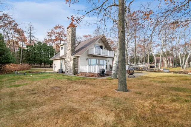 $895,000 | 4126 Sand Bay Point Road, Sturgeon Bay, WI 54235