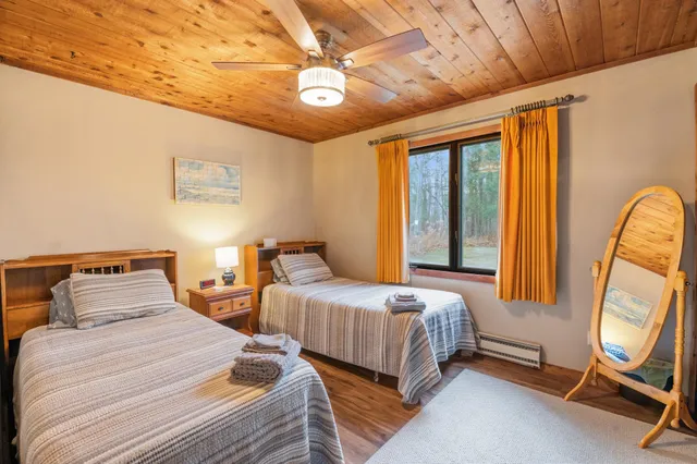 $895,000 | 4126 Sand Bay Point Road, Sturgeon Bay, WI 54235