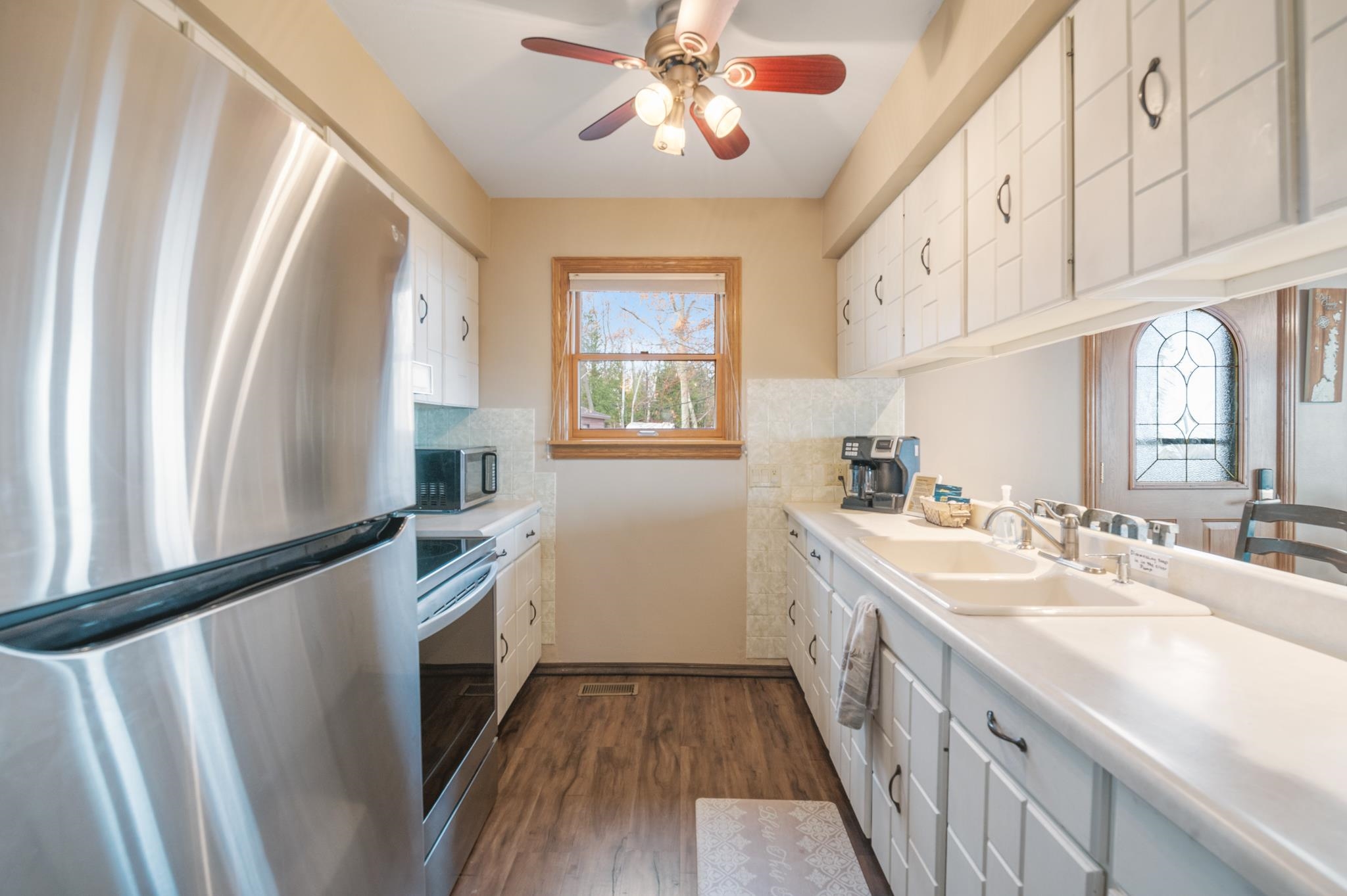 4126 Sand Bay Point Road Sturgeon Bay, WI 54235 - Photo 10 of 58