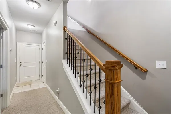 a view of entryway with wooden floor