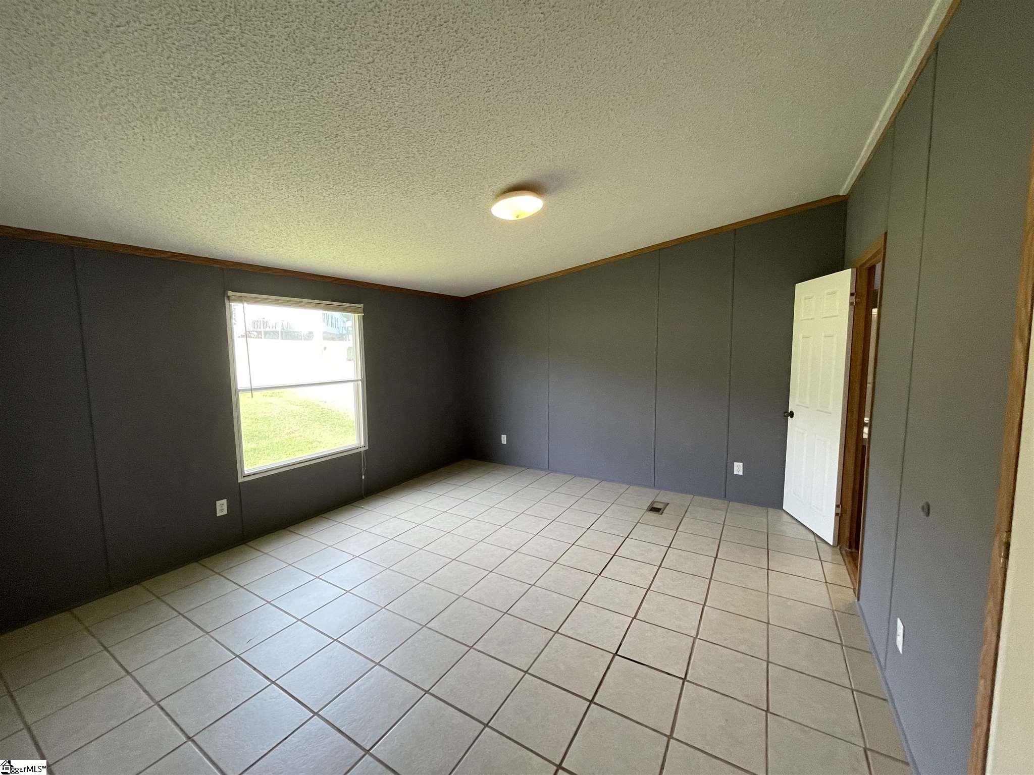 106 Crest Way Easley, SC 29640 - Photo 12 of 21