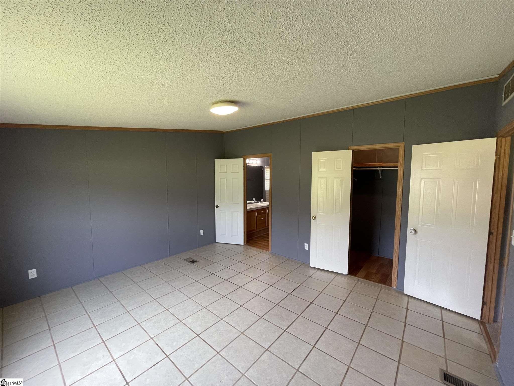 106 Crest Way Easley, SC 29640 - Photo 13 of 21