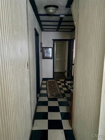 $185,000 | 171 South Market Street, Cape Vincent, NY 13618