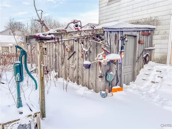 $185,000 | 171 South Market Street, Cape Vincent, NY 13618