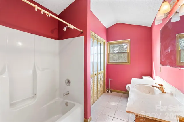 $434,900 | 1842 Rock Springs Circle, Denver, NC 28037