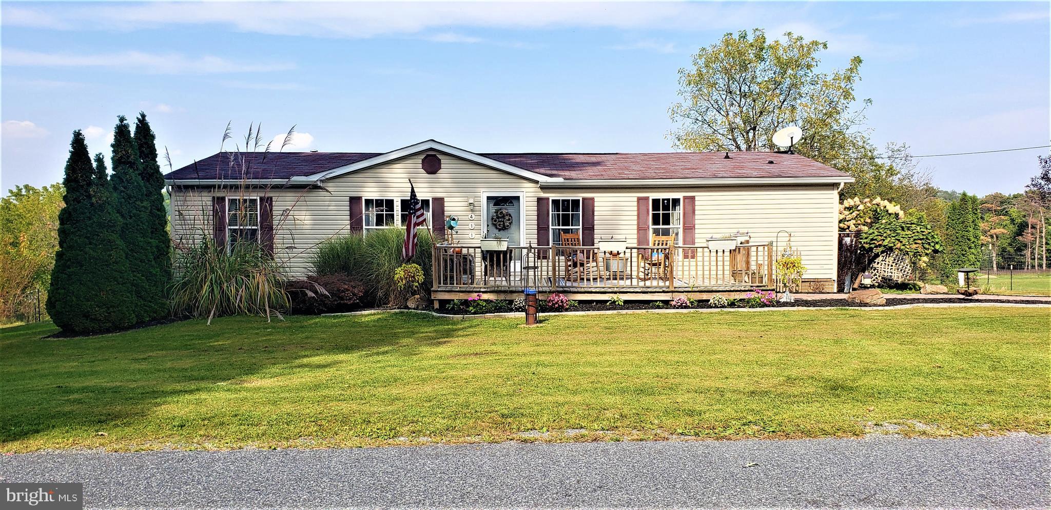 411 Hill Road Robesonia, PA 19551 - Photo 4 of 5 Gallery Image 4