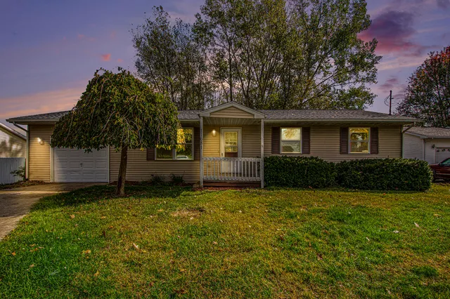 $209,900 | 11681 North Meridian Road, Pleasant Lake, MI 49272