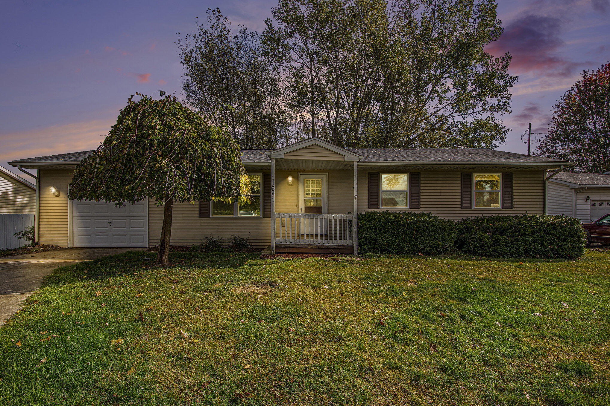 11681 North Meridian Road Pleasant Lake, MI 49272 - Photo 2 of 16 file_660