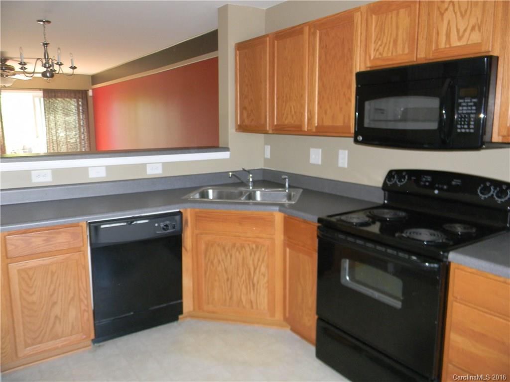 154 Limerick Road, Unit C Mooresville, NC 28115 - Photo 2 of 4