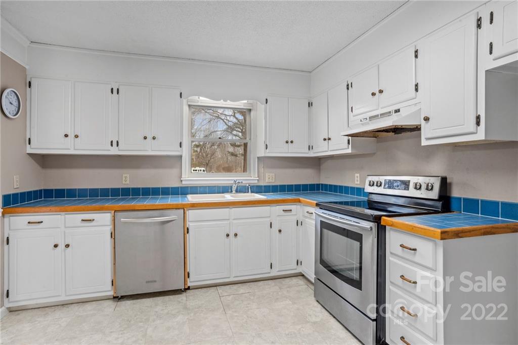 209 Johnstone Road Cleveland, NC 27013 - Photo 18 of 25 Gallery Image 18