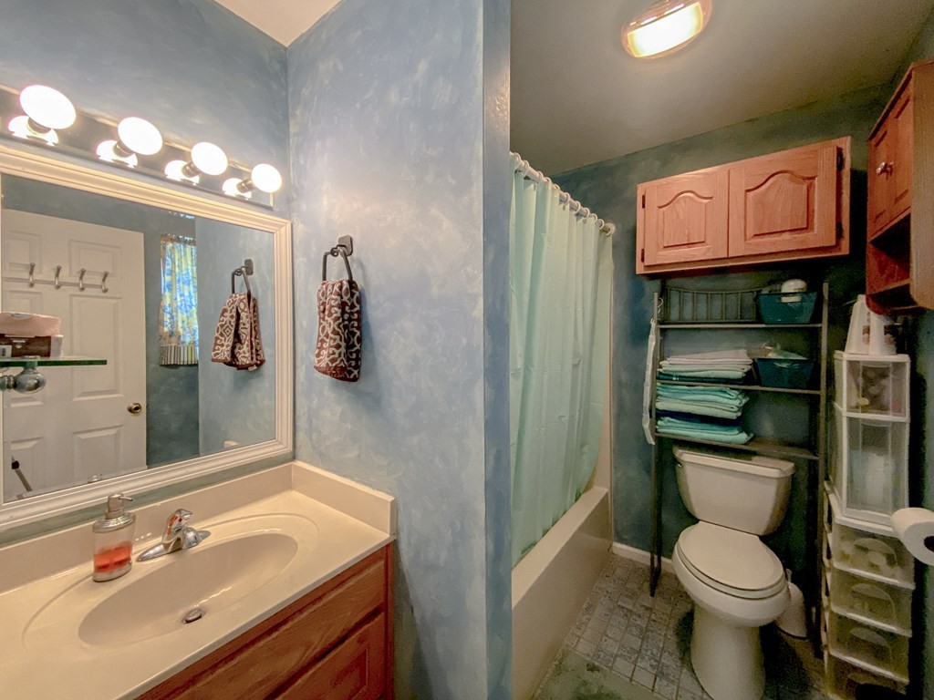 137 Old James Ferry Road Kingston, TN 37763 - Photo 17 of 60