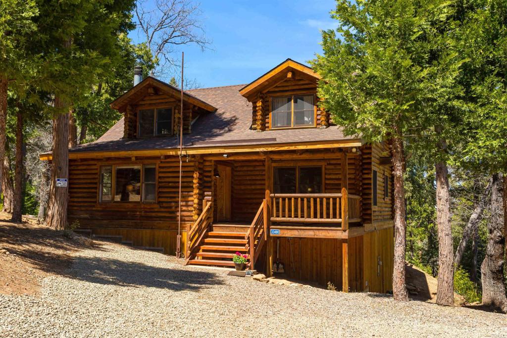 33480 Bailey Meadow Road Palomar Mountain, CA 92060 - Photo 4 of 51 a front view of a house with a yard
