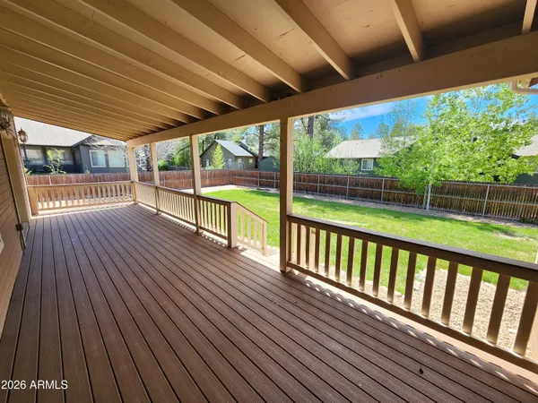 $749,999 | 2700 South Woodland Hills Lane, Pinetop, AZ 85935