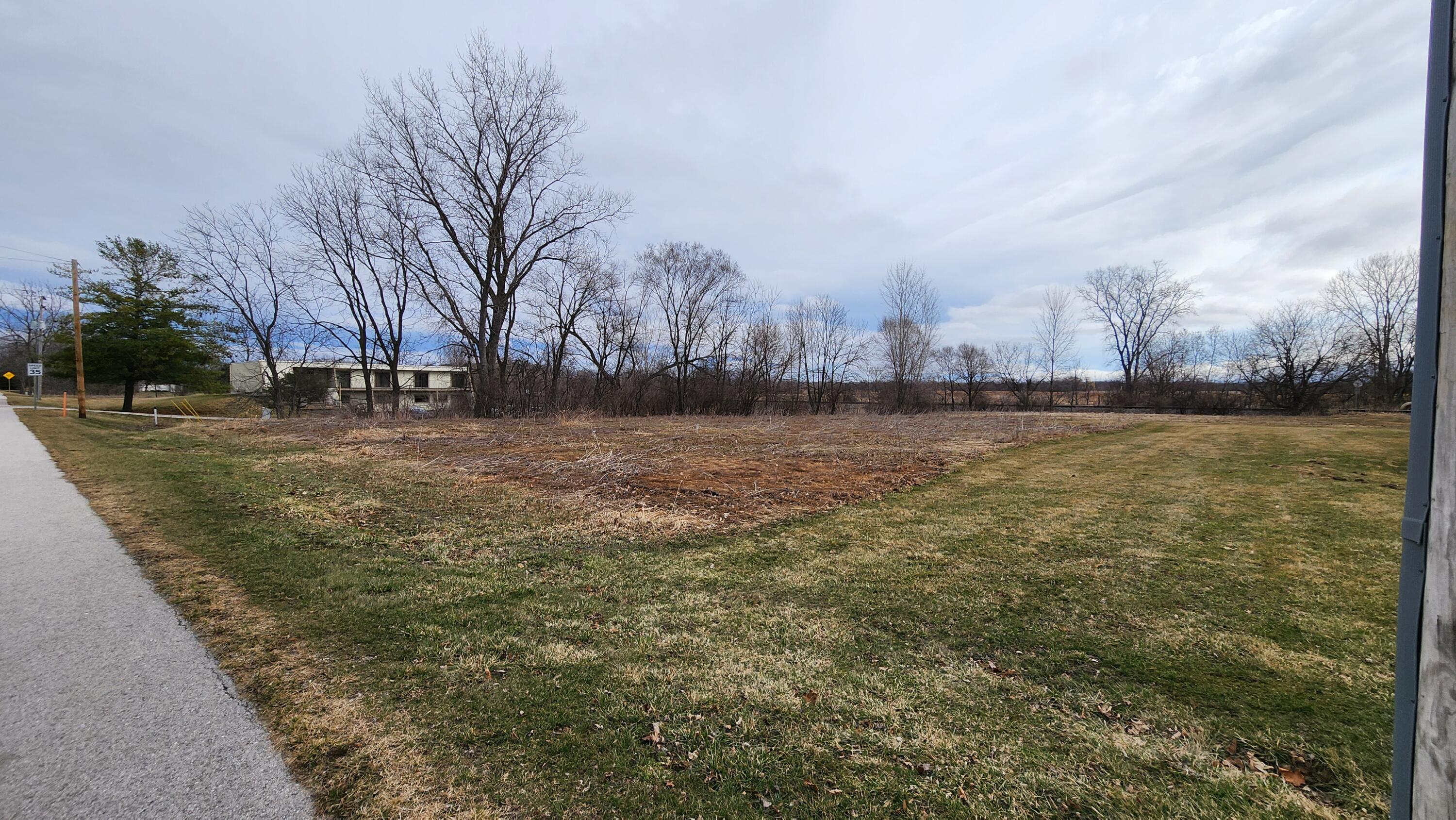 Lt1 Duplainville Road Pewaukee, WI 53072 - Photo 8 of 13 20260322_094434