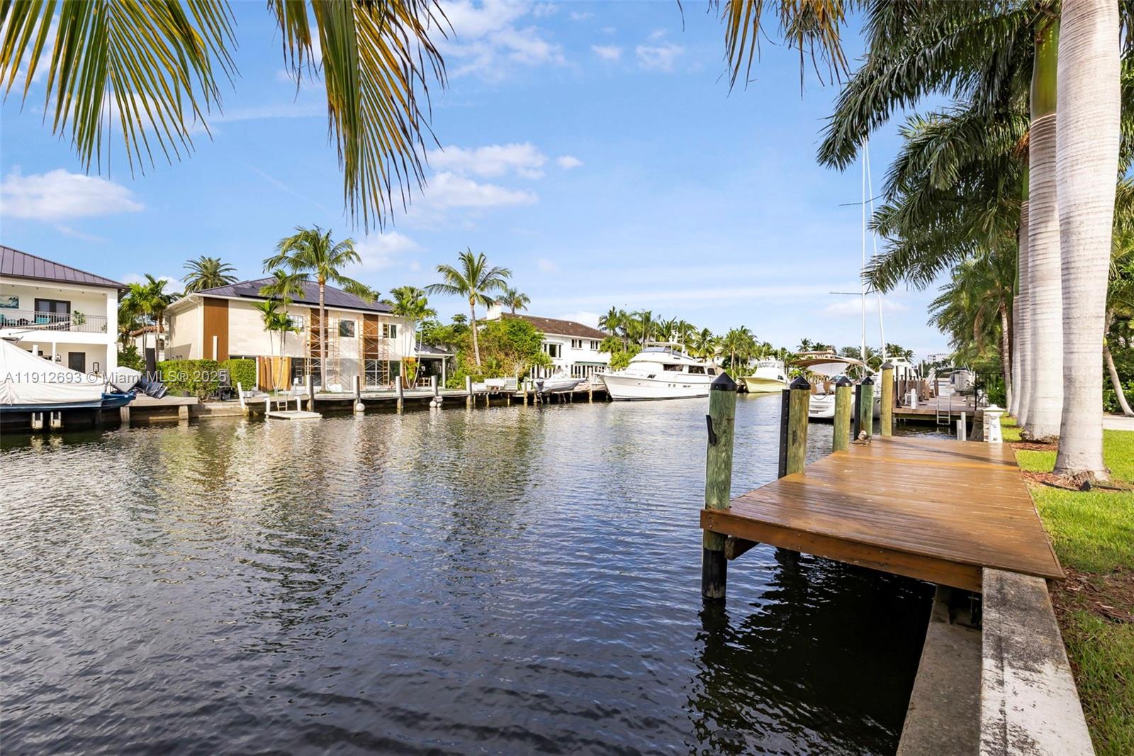 633 Solar Isle Drive Fort Lauderdale, FL 33301 - Photo 22 of 57 a view of swimming pool with outdoor seating