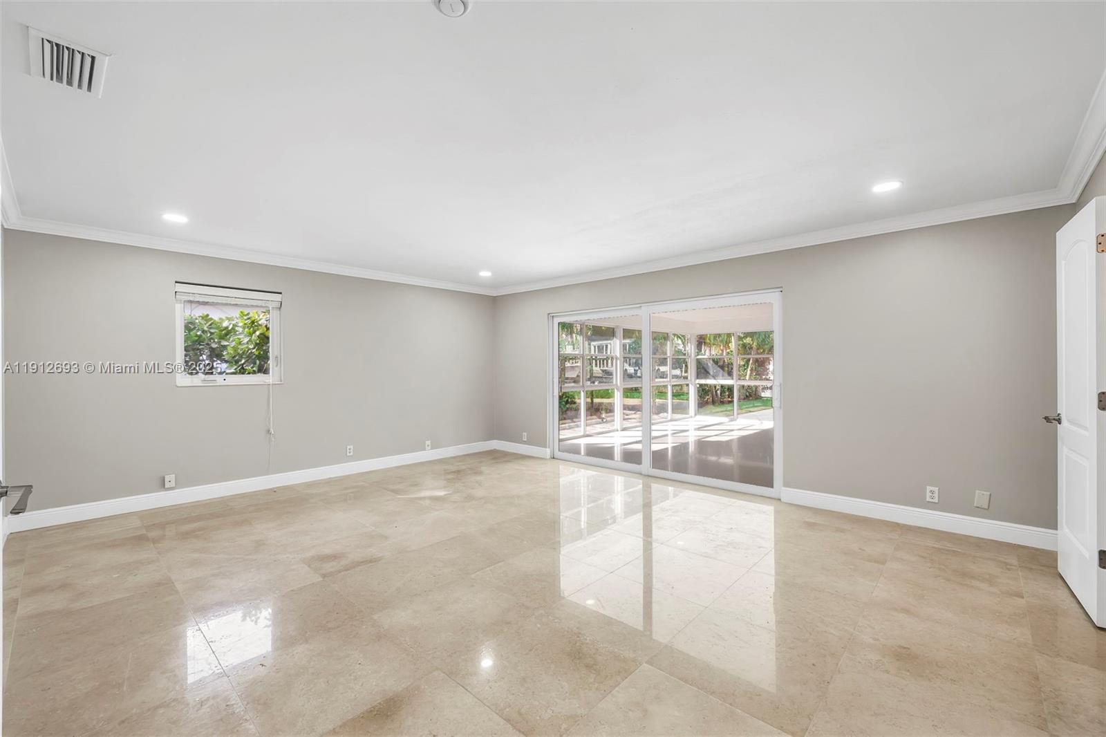 633 Solar Isle Drive Fort Lauderdale, FL 33301 - Photo 34 of 57