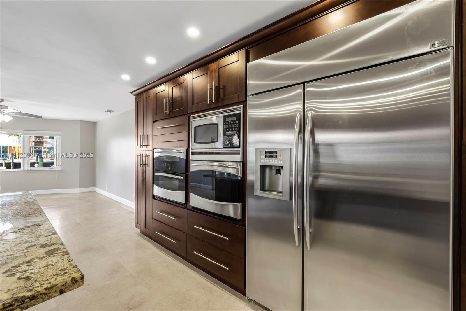 633 Solar Isle Drive Fort Lauderdale, FL 33301 - Photo 41 of 57