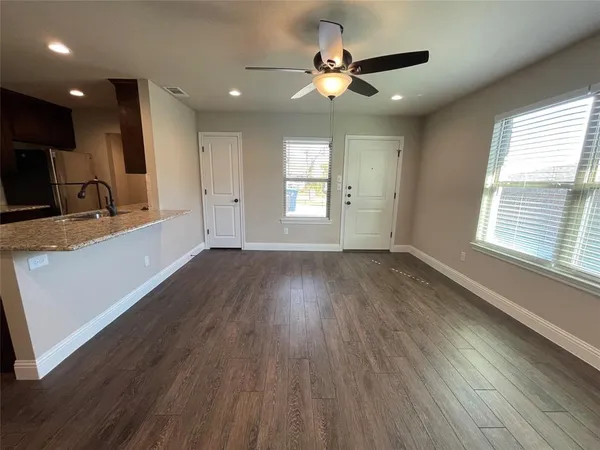 $1,595 | 8115 Tanner Avenue, Fort Worth, TX 76116