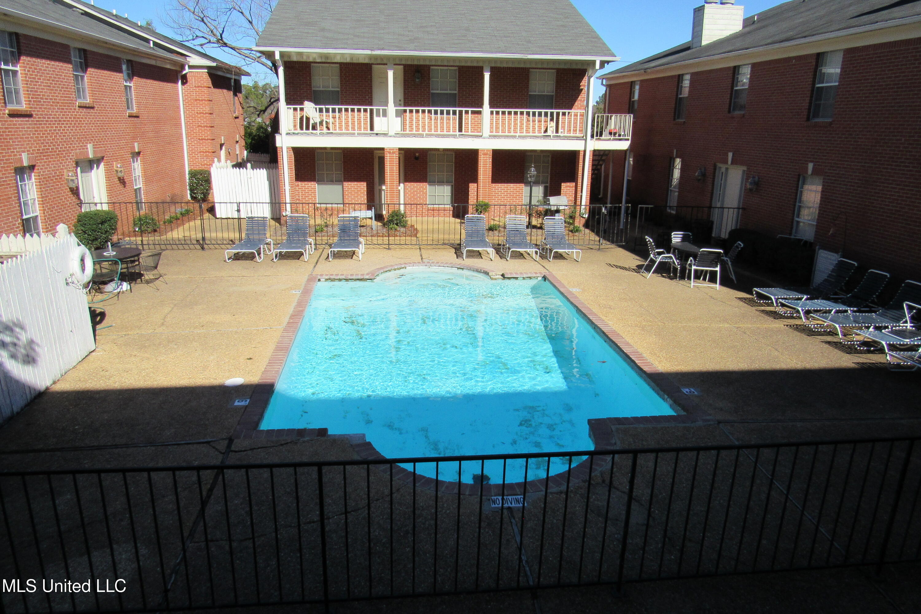 914 Morningside Street, Unit A2 Jackson, MS 39202 - Photo 17 of 17 998DBF71-FECB-49F2-B034-0B87B19C6EC4