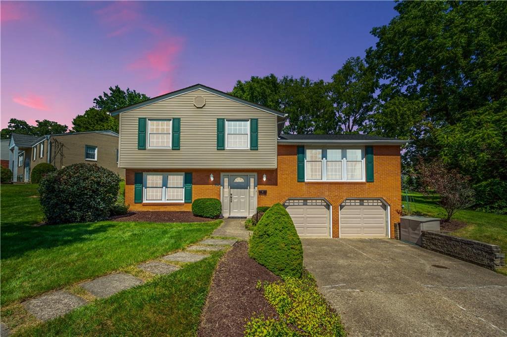 1271 Old Meadow Road Pittsburgh, PA 15241 - Photo 2 of 25 Gallery Image 2
