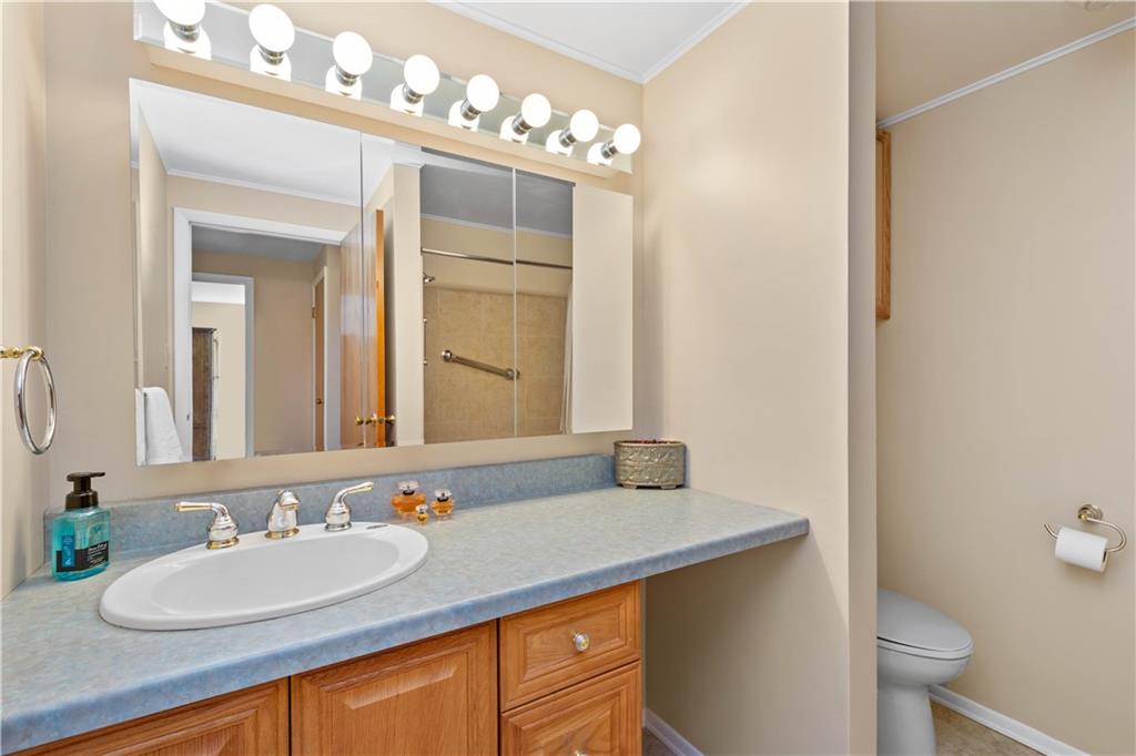 1271 Old Meadow Road Pittsburgh, PA 15241 - Photo 16 of 25 Gallery Image 16