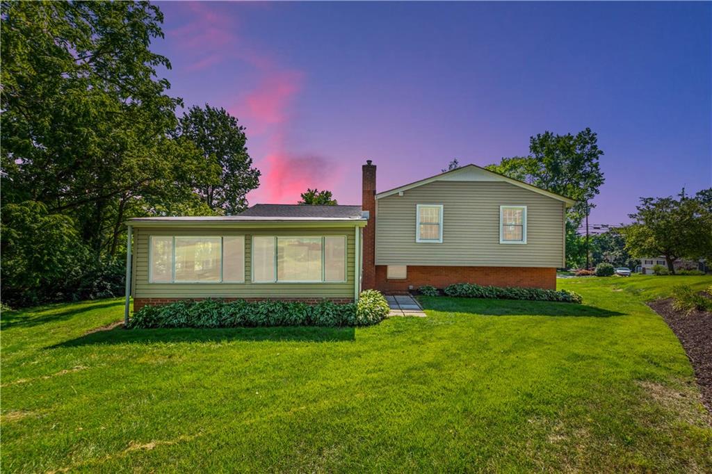 1271 Old Meadow Road Pittsburgh, PA 15241 - Photo 3 of 25 Gallery Image 3