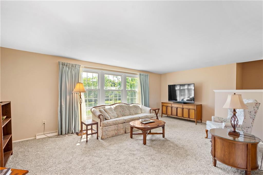1271 Old Meadow Road Pittsburgh, PA 15241 - Photo 10 of 25 Gallery Image 10