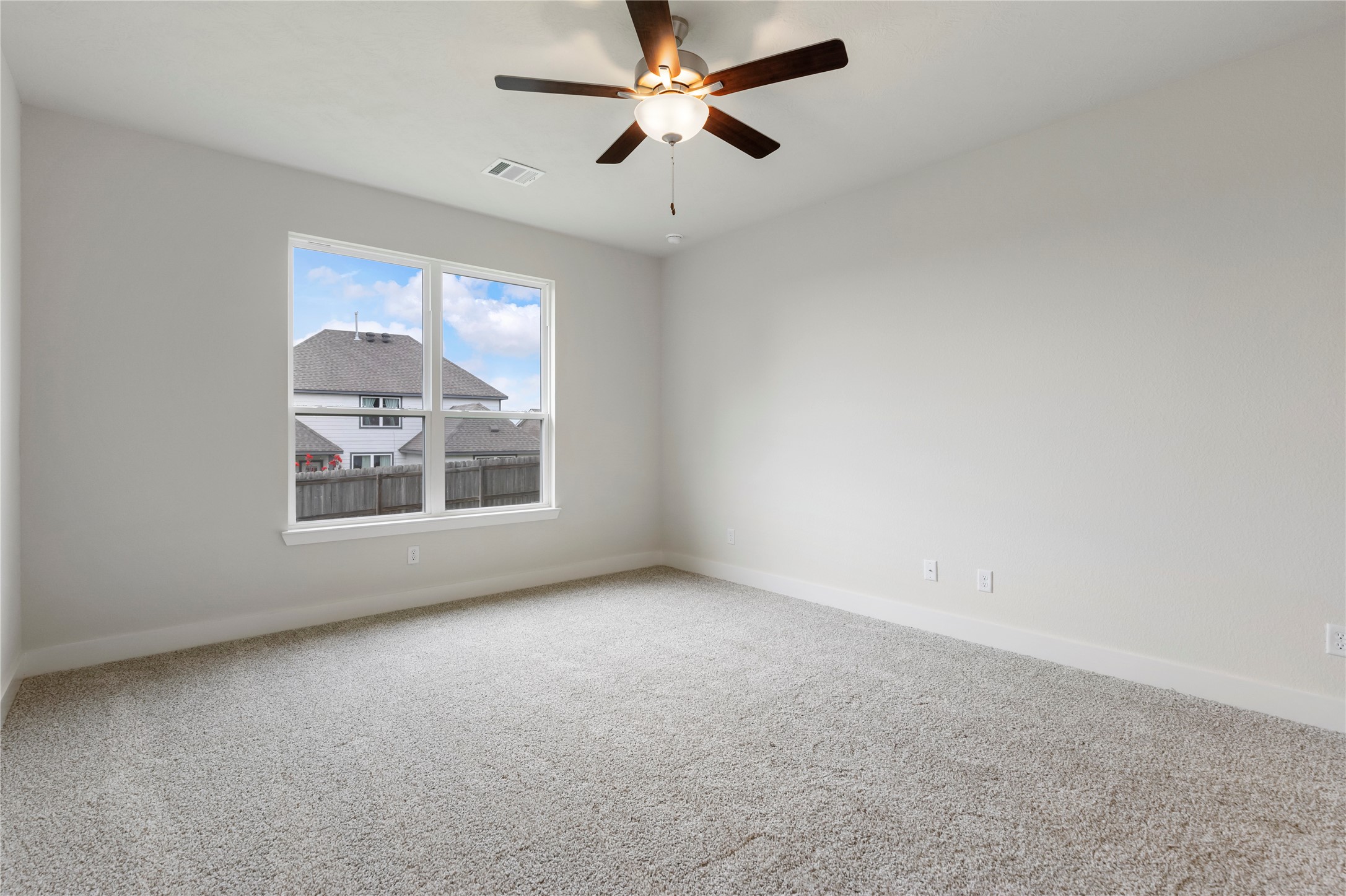 2033 Winepress Road Brenham, TX 77833 - Photo 26 of 43 Gallery Image 26