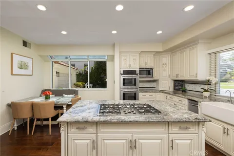 $3,989,000 | 6622 Horseshoe Lane, Huntington Beach, CA 92648