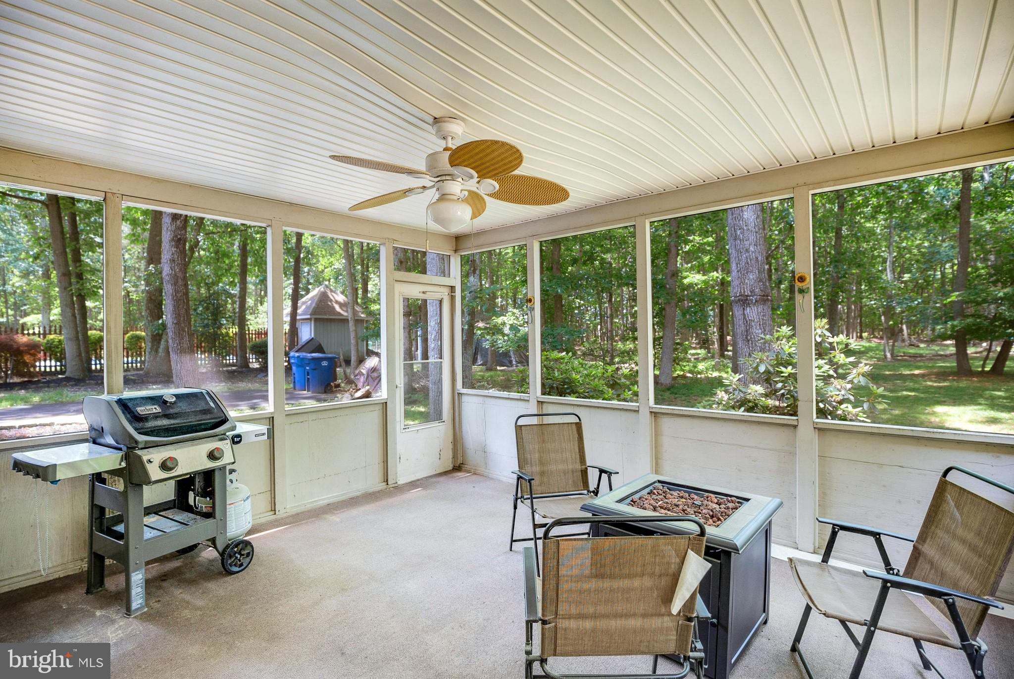 221 Oakshade Road Tabernacle, NJ 08088 - Photo 25 of 30 Screened in Patio