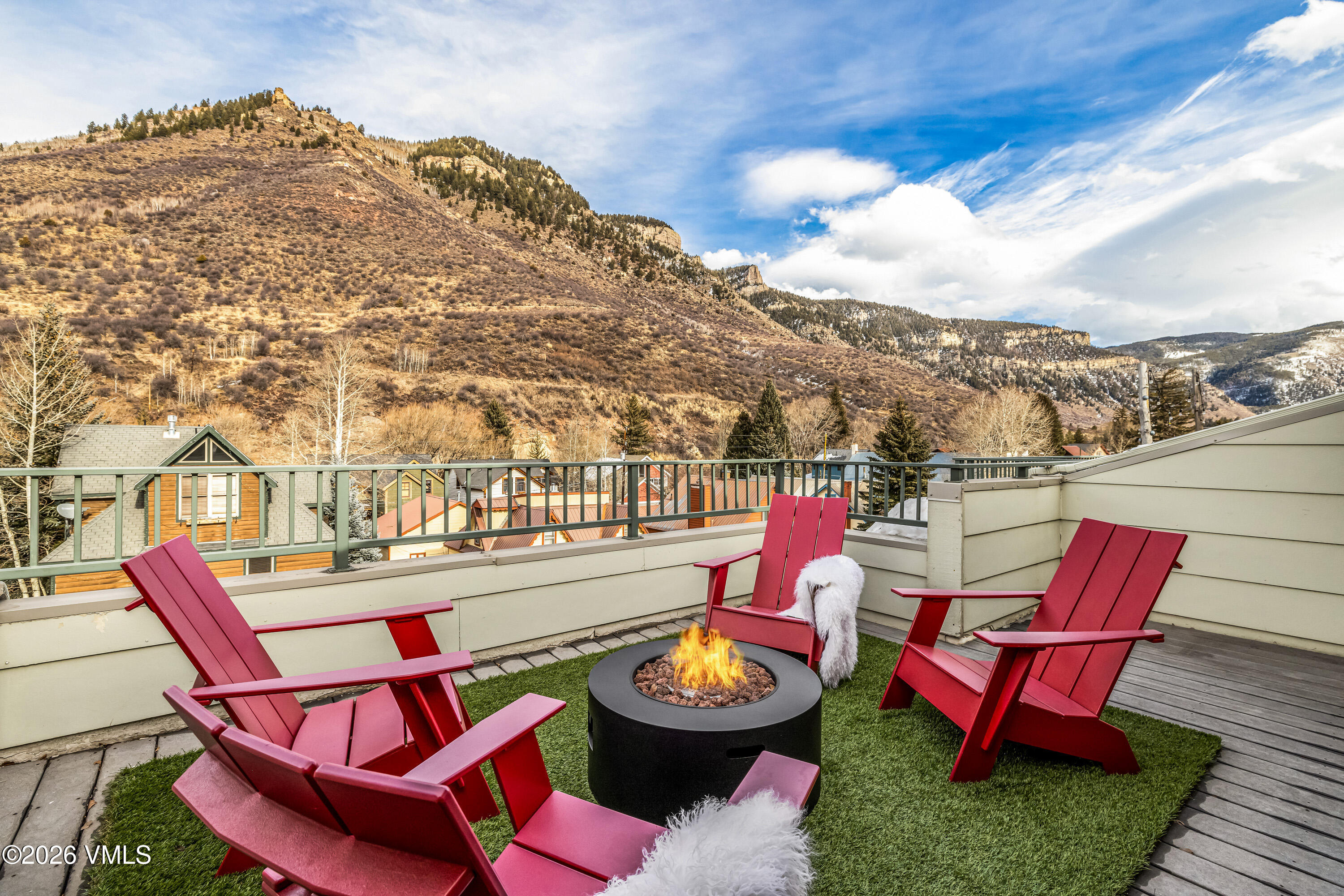 421 Main Street, Unit R2 Minturn, CO 81645 - Photo 25 of 41 052A5997_1