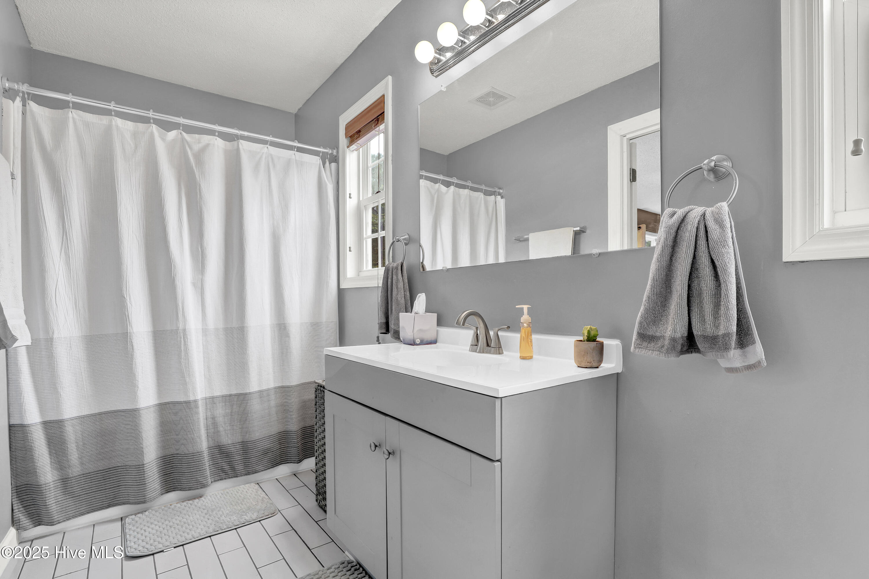 117 Jenna Rea Road Hubert, NC 28539 - Photo 21 of 37 Bathroom 1