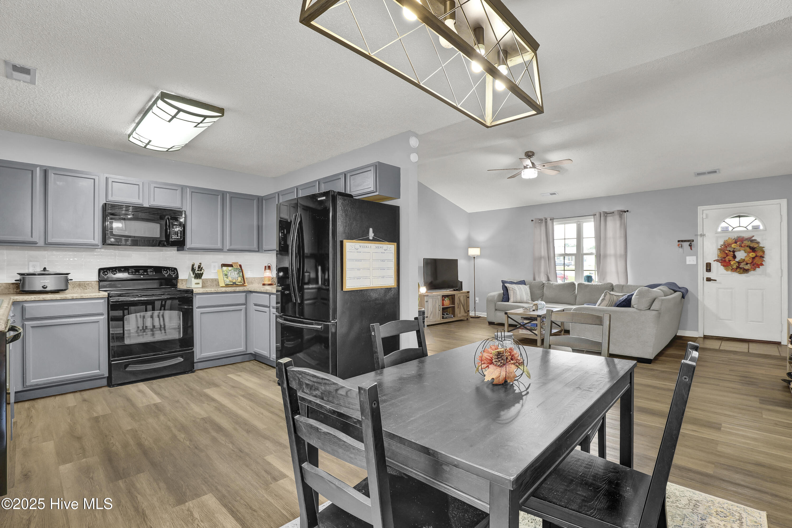 117 Jenna Rea Road Hubert, NC 28539 - Photo 9 of 37 Dining Area