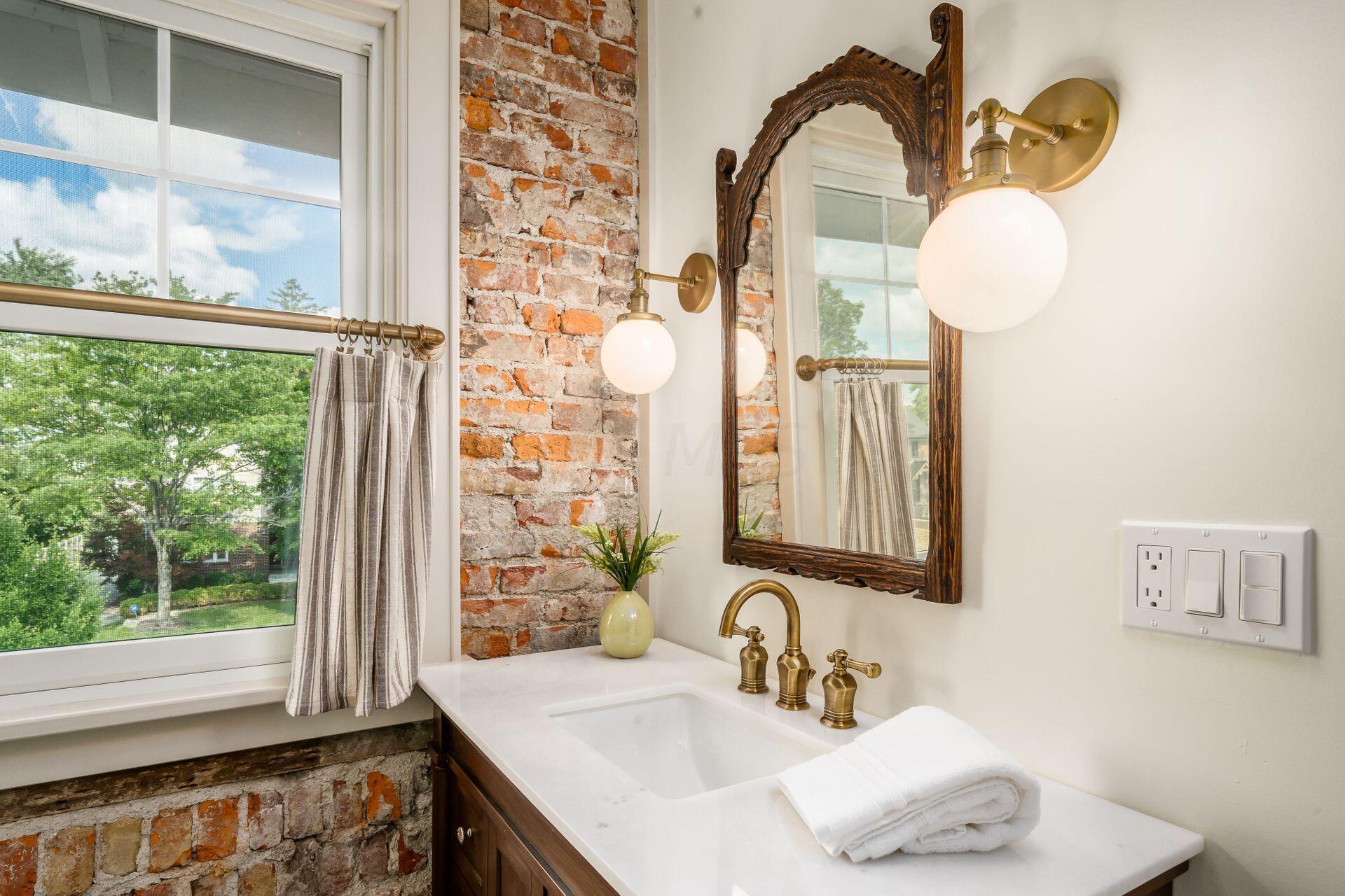 1893 Coventry Road Columbus, OH 43212 - Photo 23 of 41 Primary Bathroom